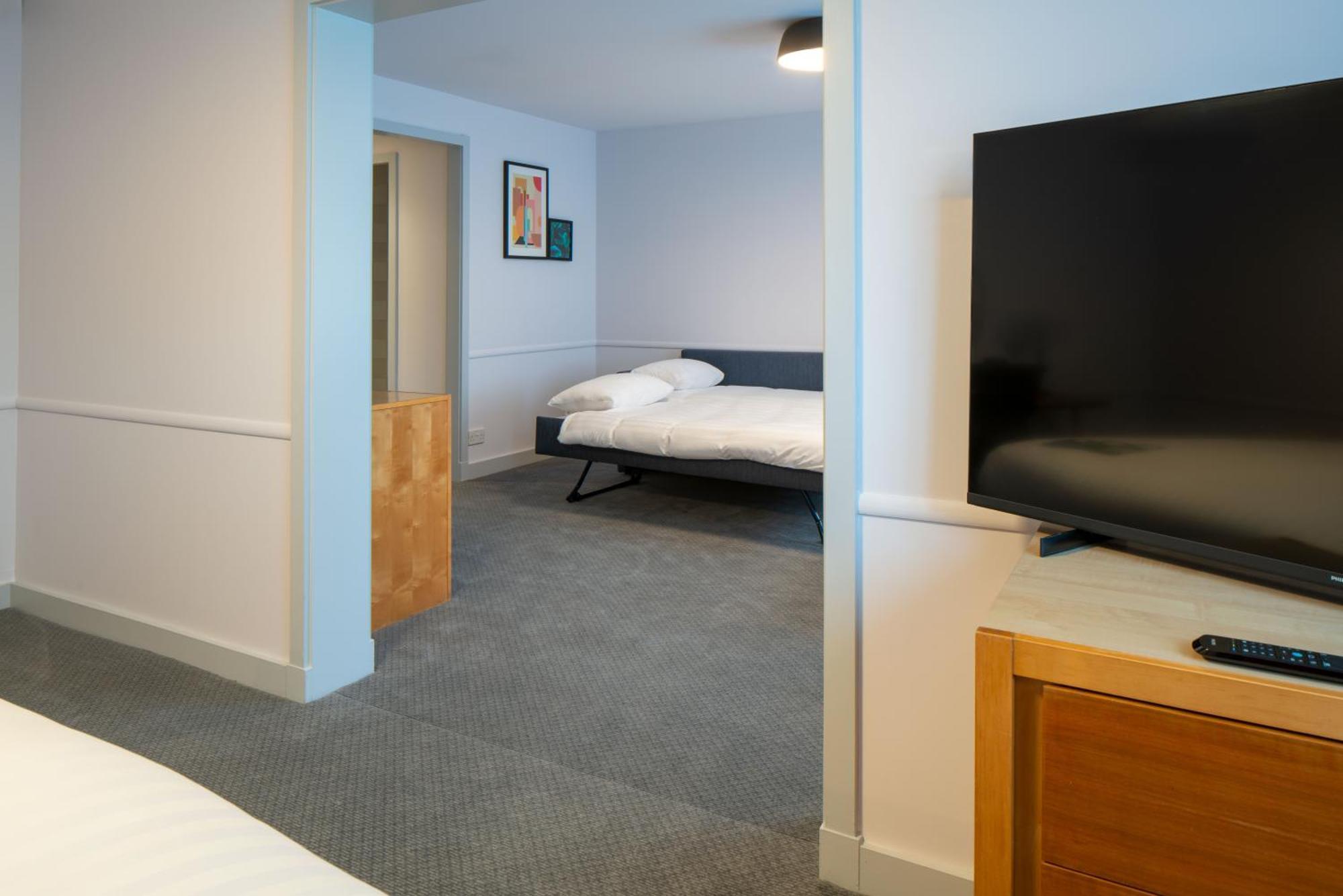 Holiday Inn Bristol Filton By Ihg Winterbourne Ngoại thất bức ảnh